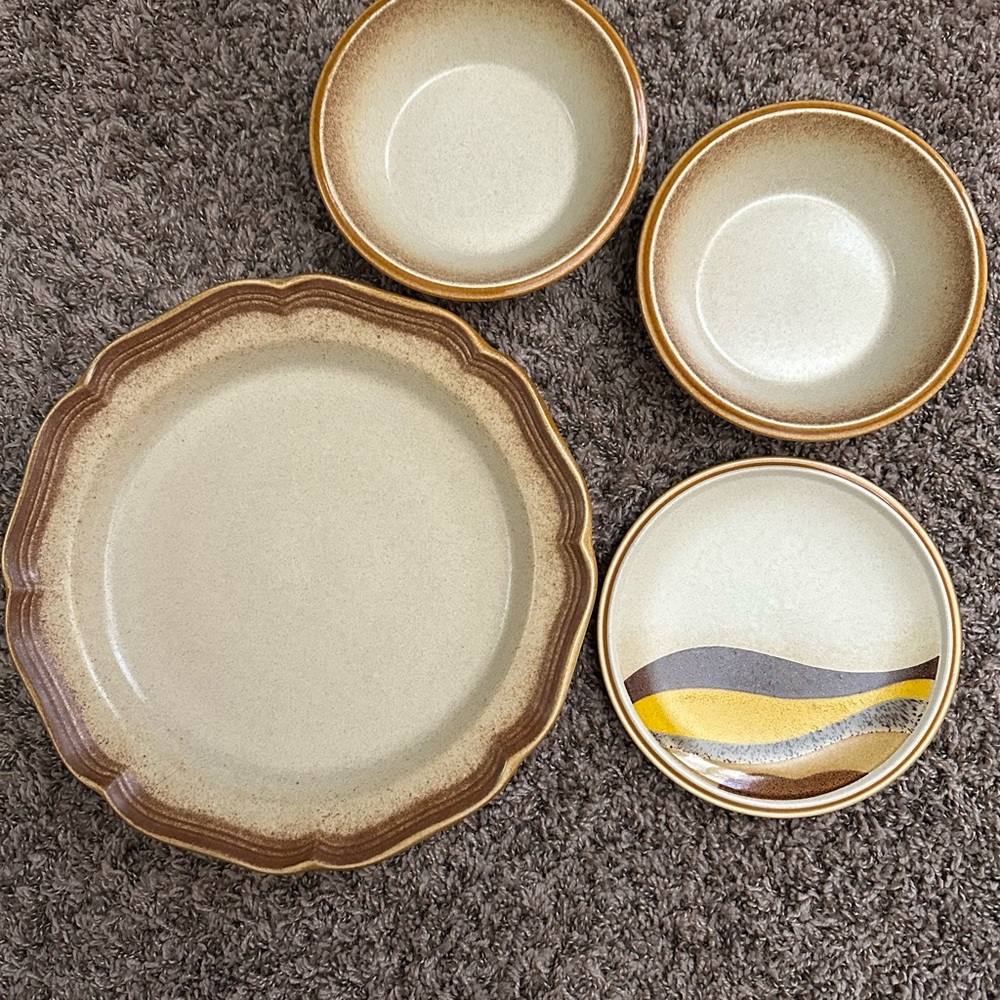 Mikasa Vintage 1970’s Stoneware